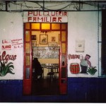800px-Pulqueria-mexico-df