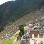 Blick über die Ruinen zum Sonnentor - Machu Picchu
