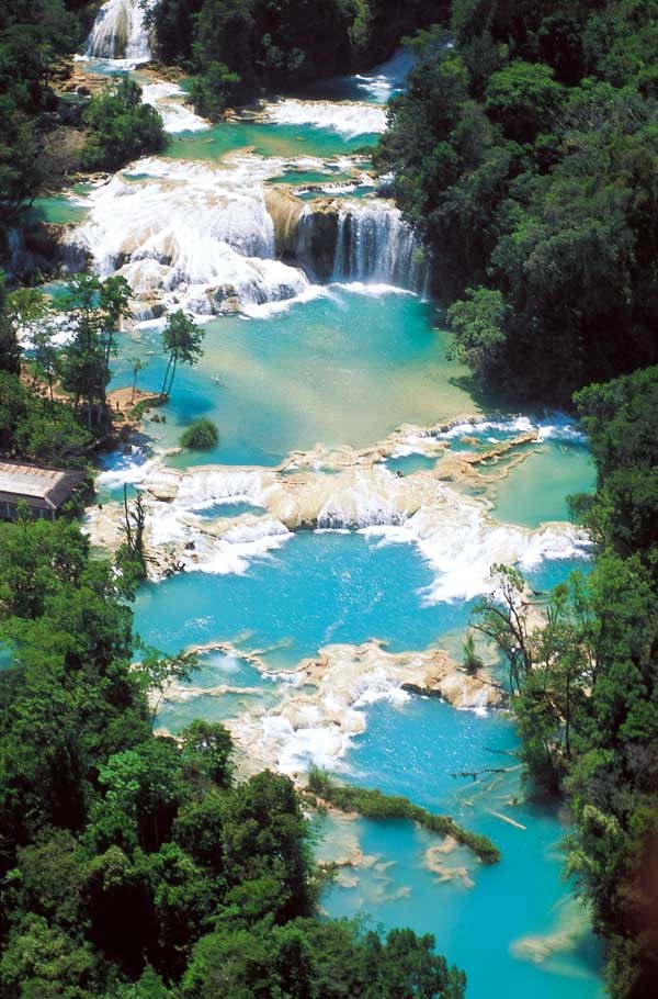 Agua Azul Wasserfall aus der Vogelperspektive