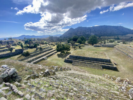 Die Ausgrabungsstätte Cantona ist sehr weitläufig und die ausgegrabenen Bereiche befinden sich in einem guten Zustand.